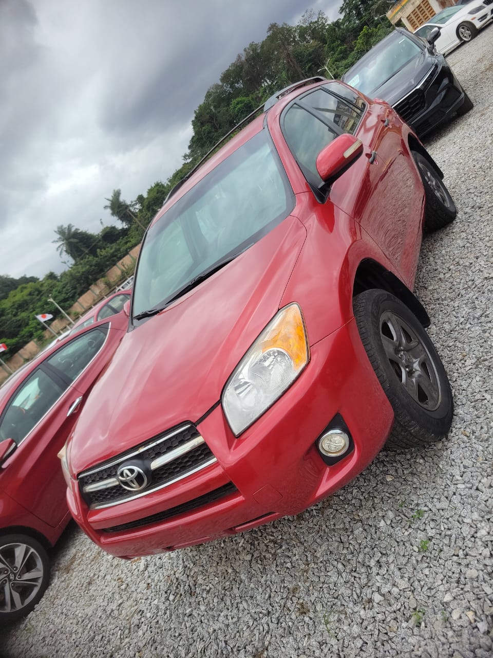 
								2012 Toyota rav4 full									