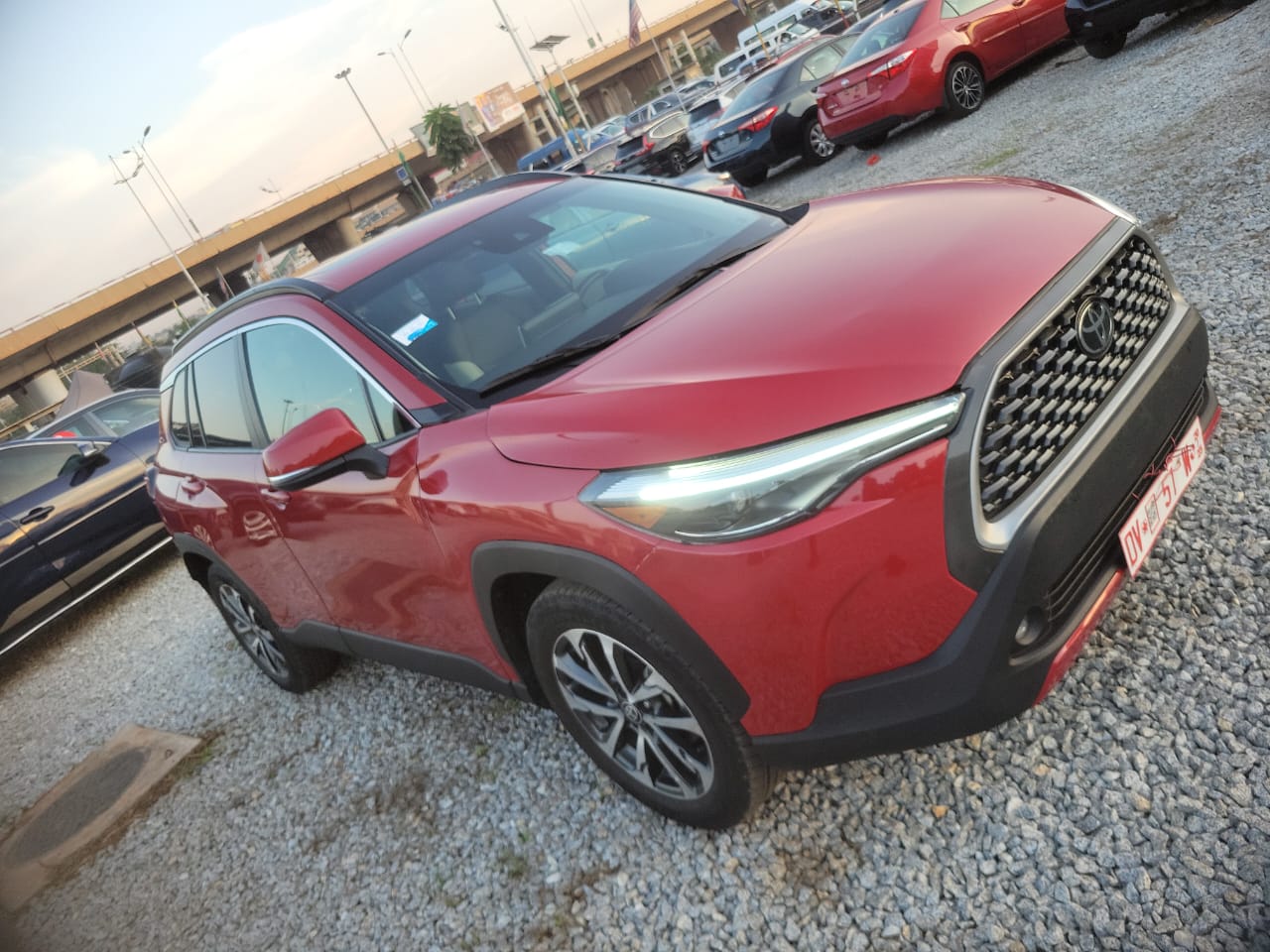 
								2024 Toyota corolla Cross full									