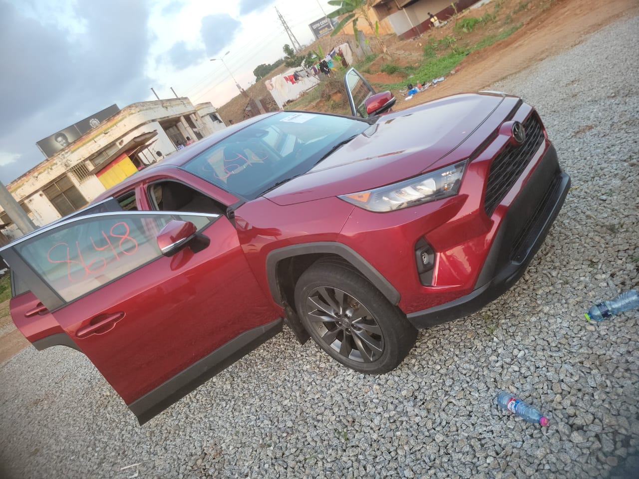 
								2022 Toyota rav4 full									